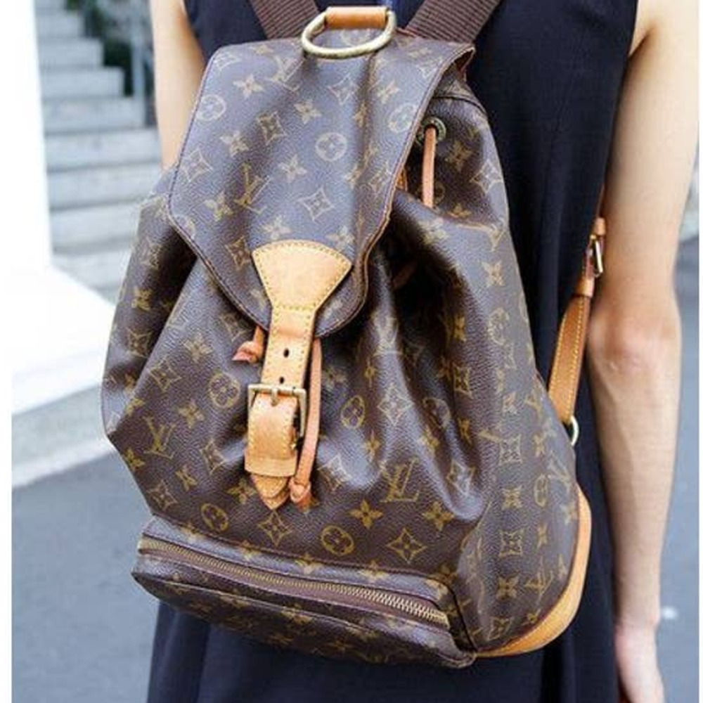 💎✨BEAUTIFUL✨💎AUTHENTIC Louis Vuitton Monogram Montsouris GM Back Pack
